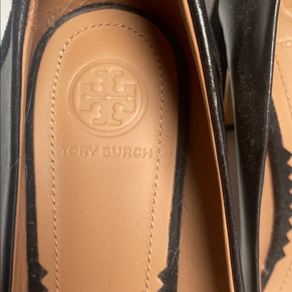 Tory Burch Black Heels with Gold Accent Genuine leather - Picture 2 of 5